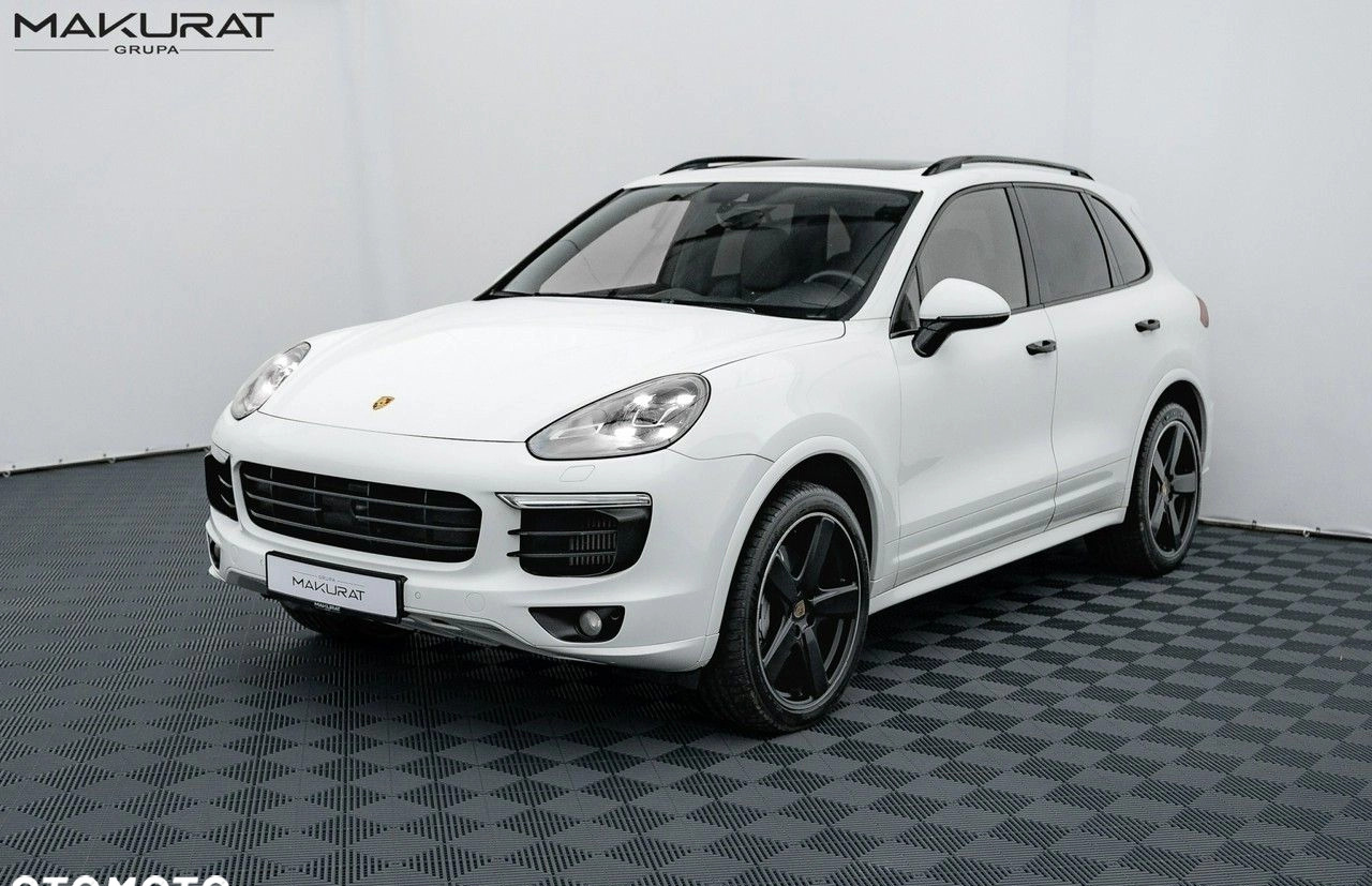 Porsche Cayenne cena 229900 przebieg: 99999, rok produkcji 2016 z Biskupiec małe 742